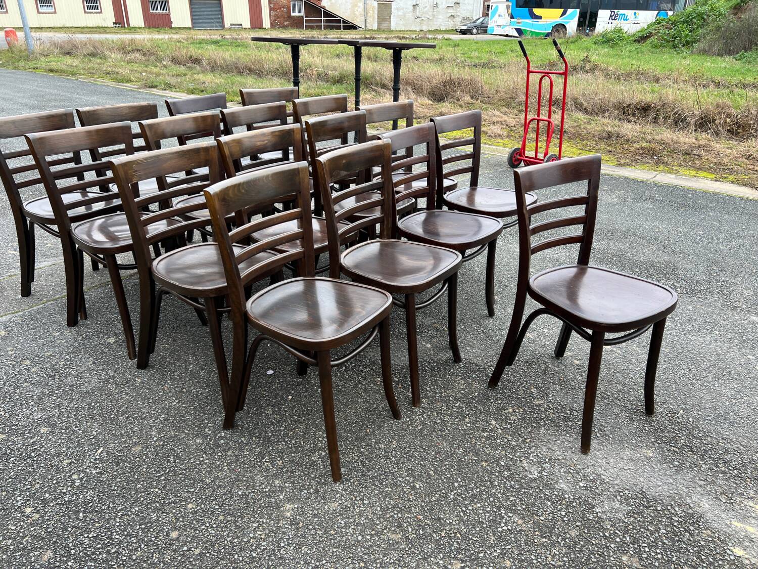 Set of 17 bistro chairs