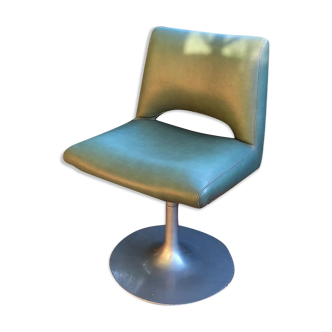 Vintage tulip foot armchair