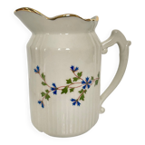Pot à lait au décor de barbeaux