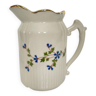 Milk jug with cornflower decoration