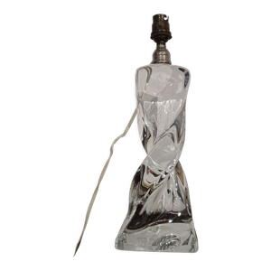 Pied de lampe torsadé