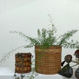 Lot of two wicker baskets