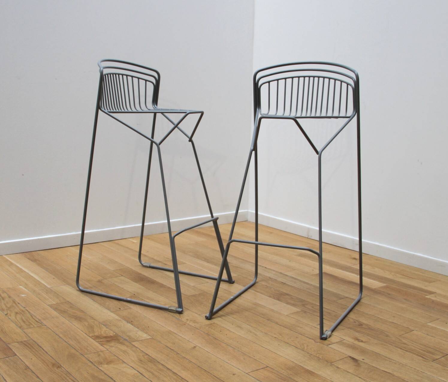 Pair of Ribelle stools, Luxy