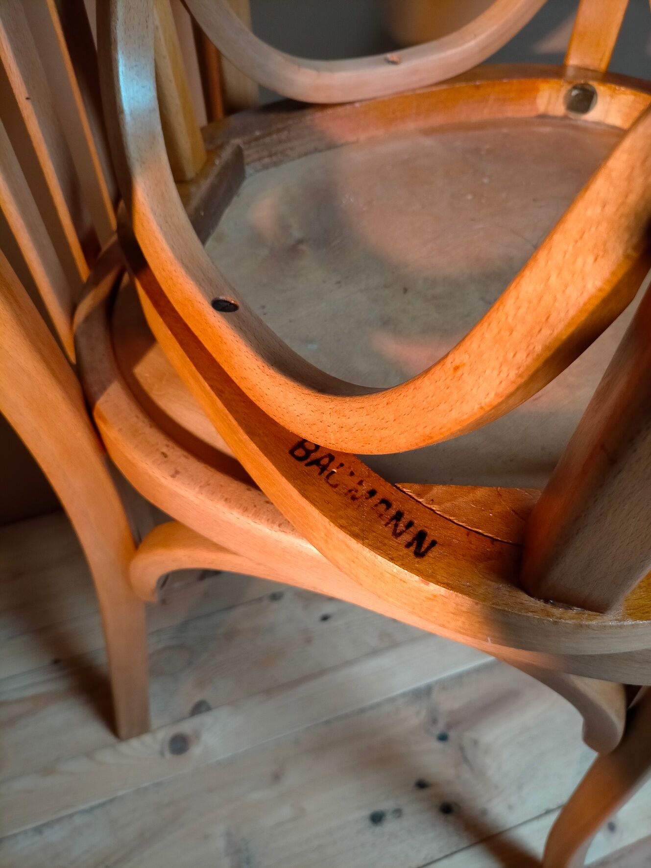 Set of two vintage bistro chairs in curved wood - baumann