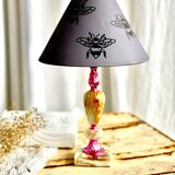 Onyx bees lamp