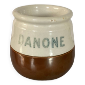Pot grès danone