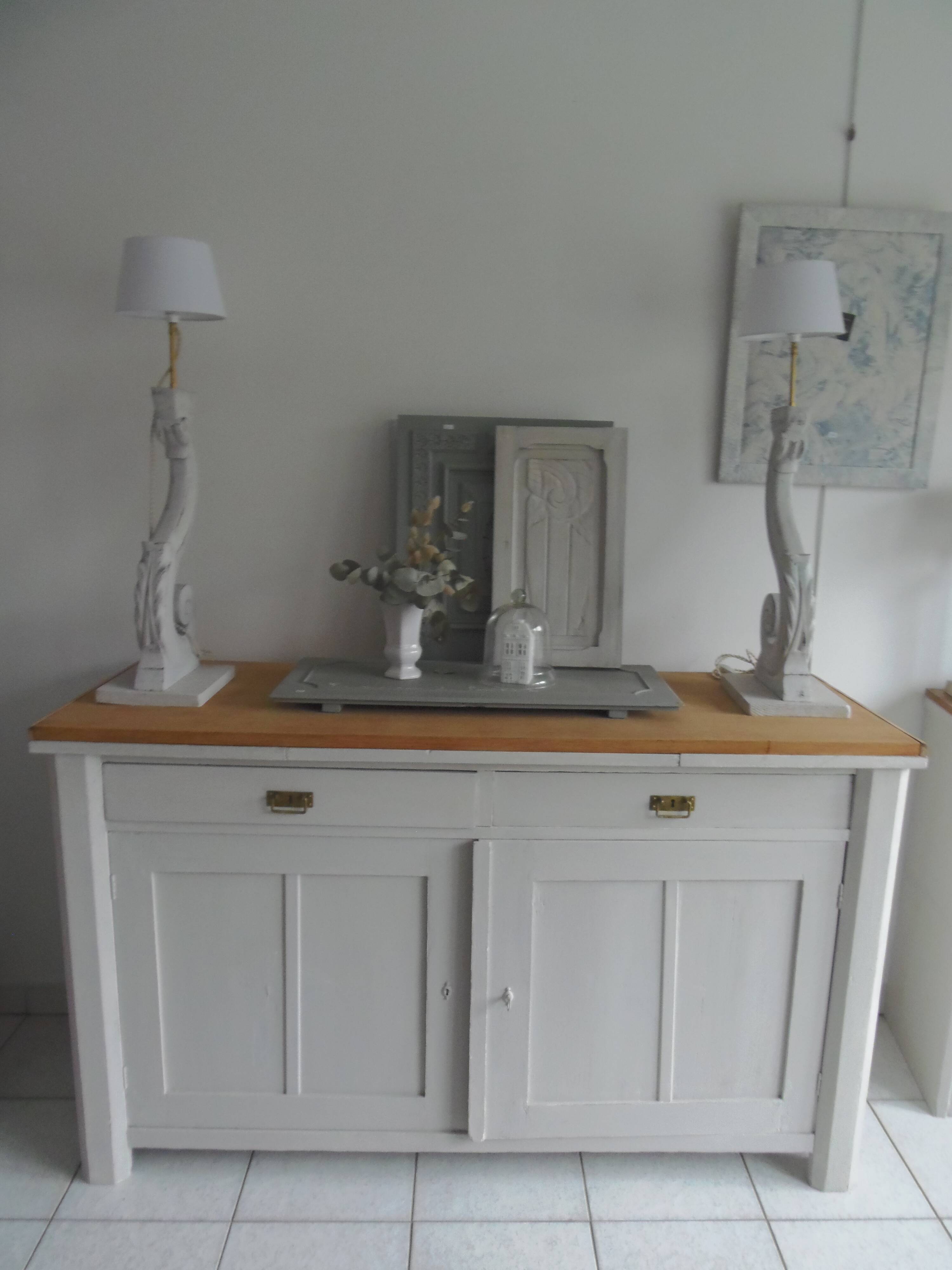 Vintage sideboard, 2 drawers, 1 shelf, 2 pearl gray patinated doors, wooden top.