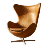 Egg chair model 3316 modern leather Arne Jacobsen 1990s Denmark