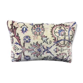 Faded Rug Lumbar Pillow Case 40x60 cm