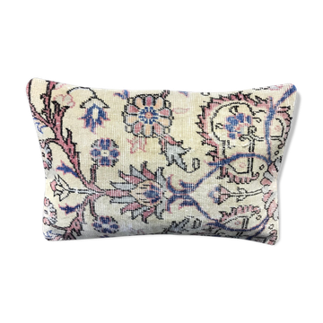 Faded Rug Lumbar Pillow Case 40x60 cm