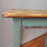 Farm table