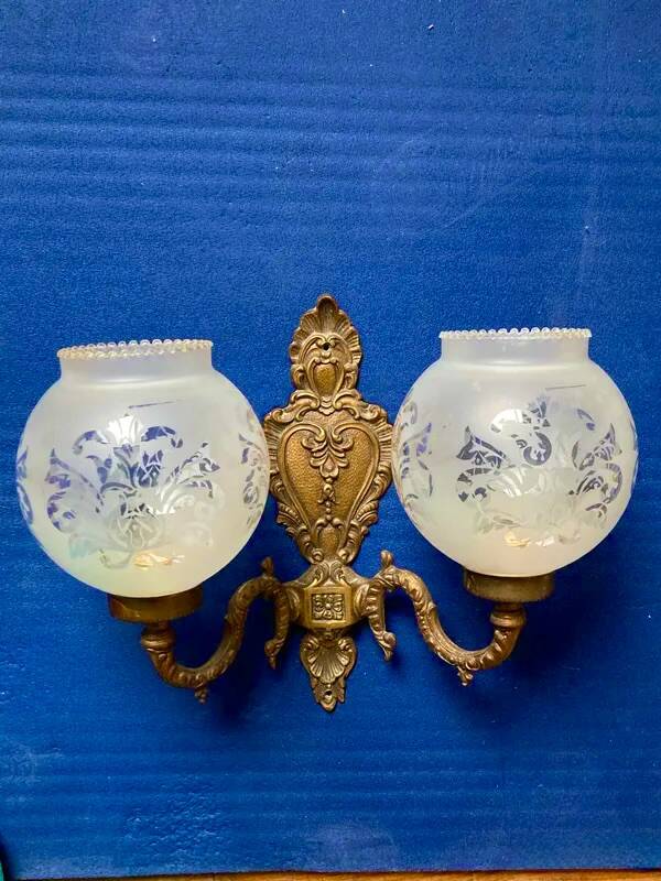 Vintage engraved glass globe wall light (Napoleon design)