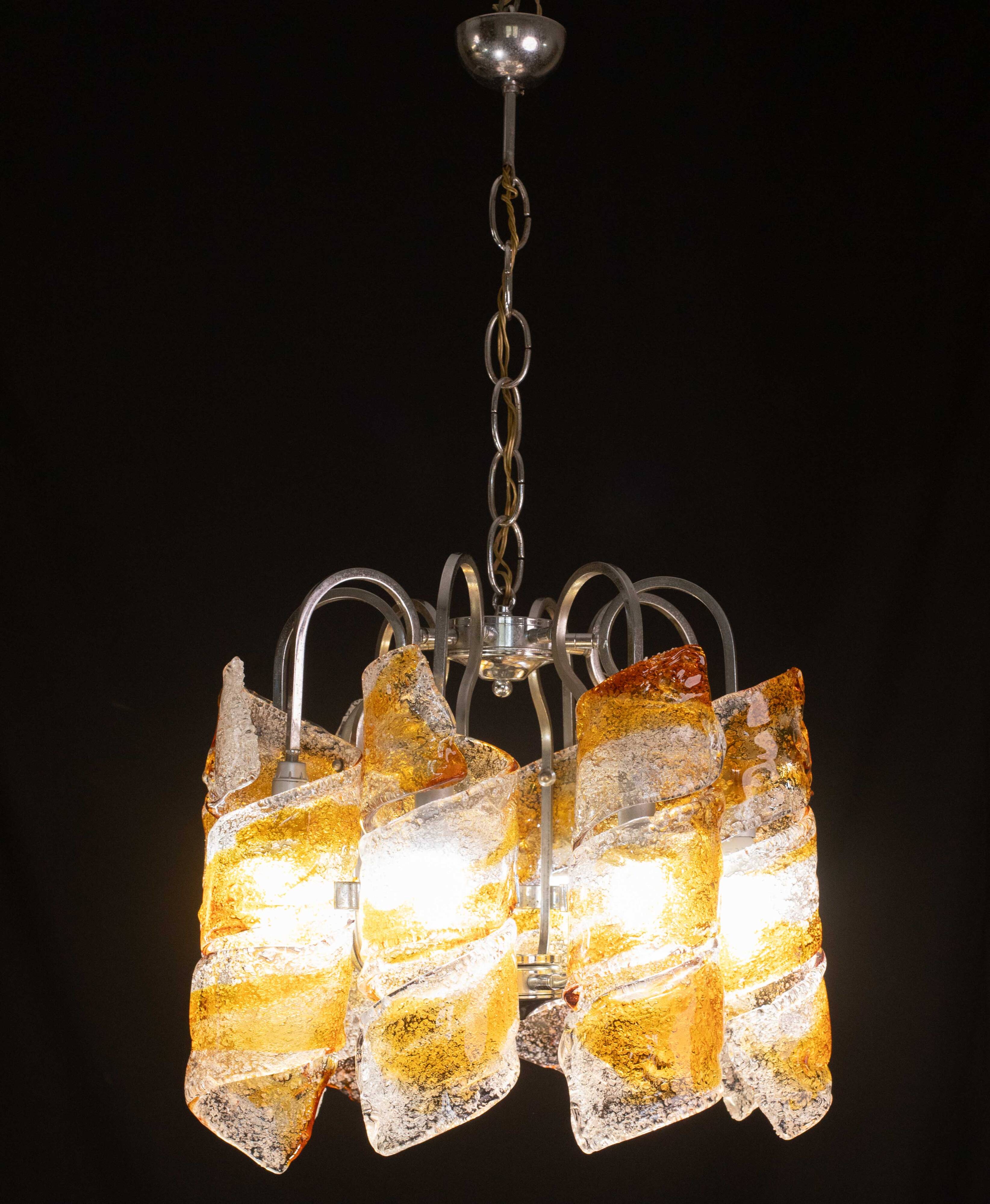 Italian Design "Twisters" Round Chandelier by Mazzega, 1970