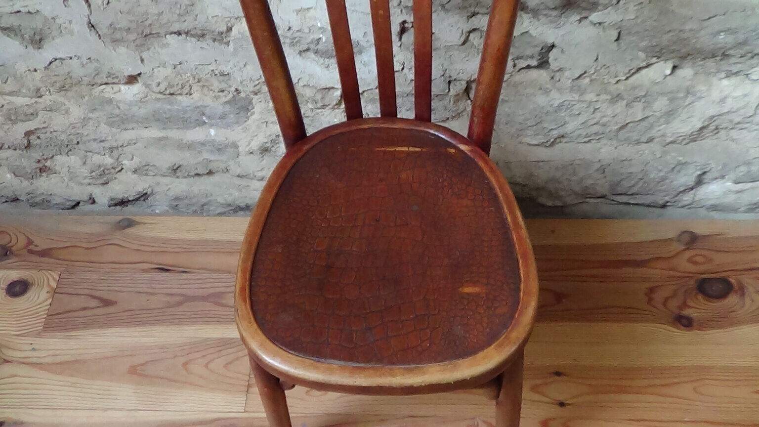 Luterma Bistro Chair