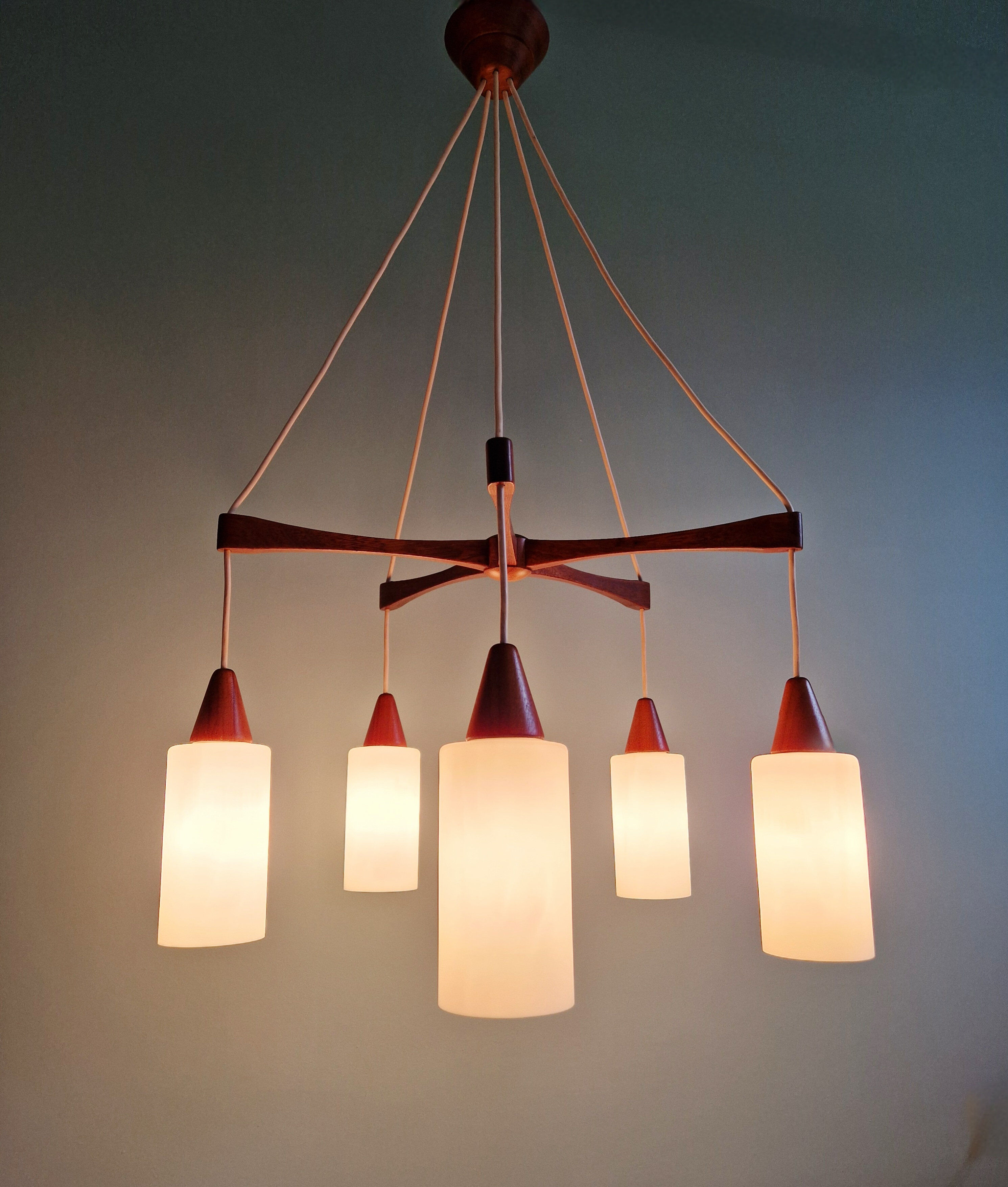Large Scandinavian chandelier in teak and tubular white opaline, 1960.
