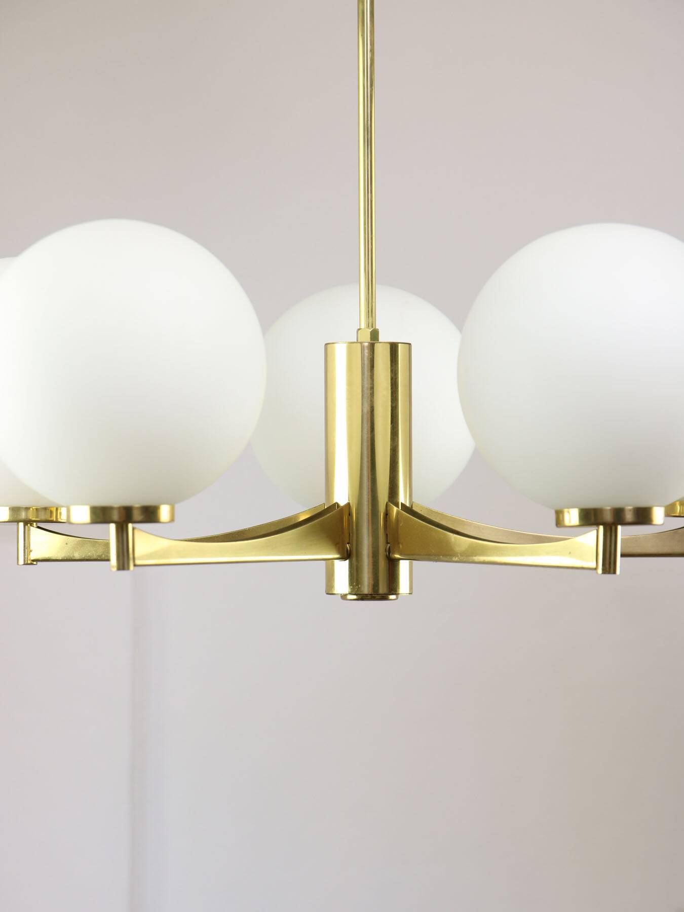 Mid-century Modern Italian Brass and Opaline Chandelier, 1960s