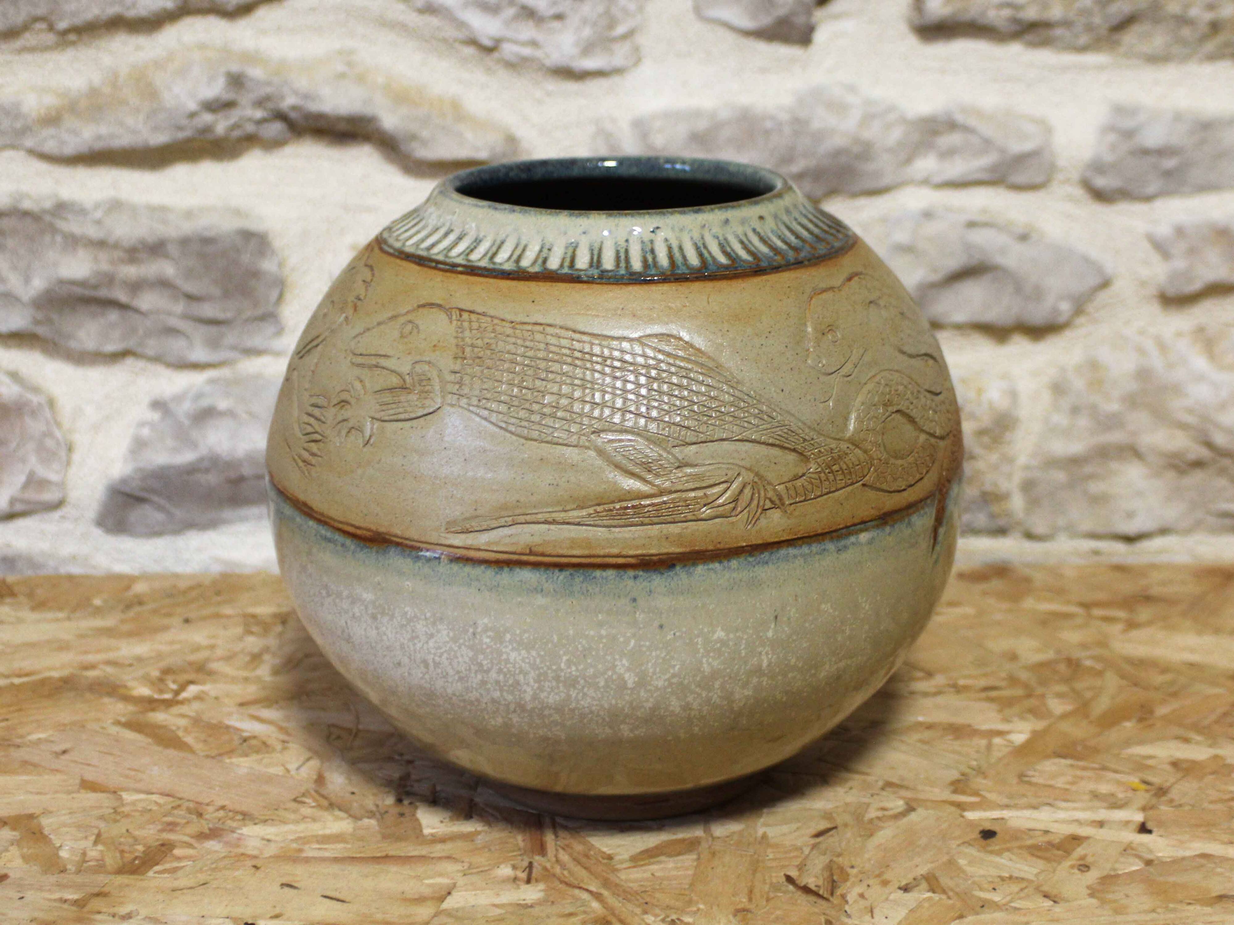 Ceramic vase with reptiles - Balazuc