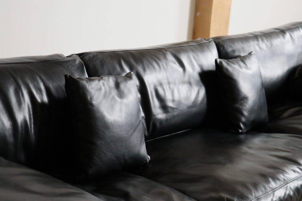 Canapé trois places Diesis en cuir noir, conçu par Antonio Citterio pour B&B Italia, années 1970