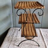 Small antique piece of furniture from the 1960s made of rattan and wrought iron in the shape of a lyre.