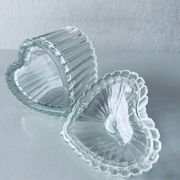 Bonbonnière cœur en verre