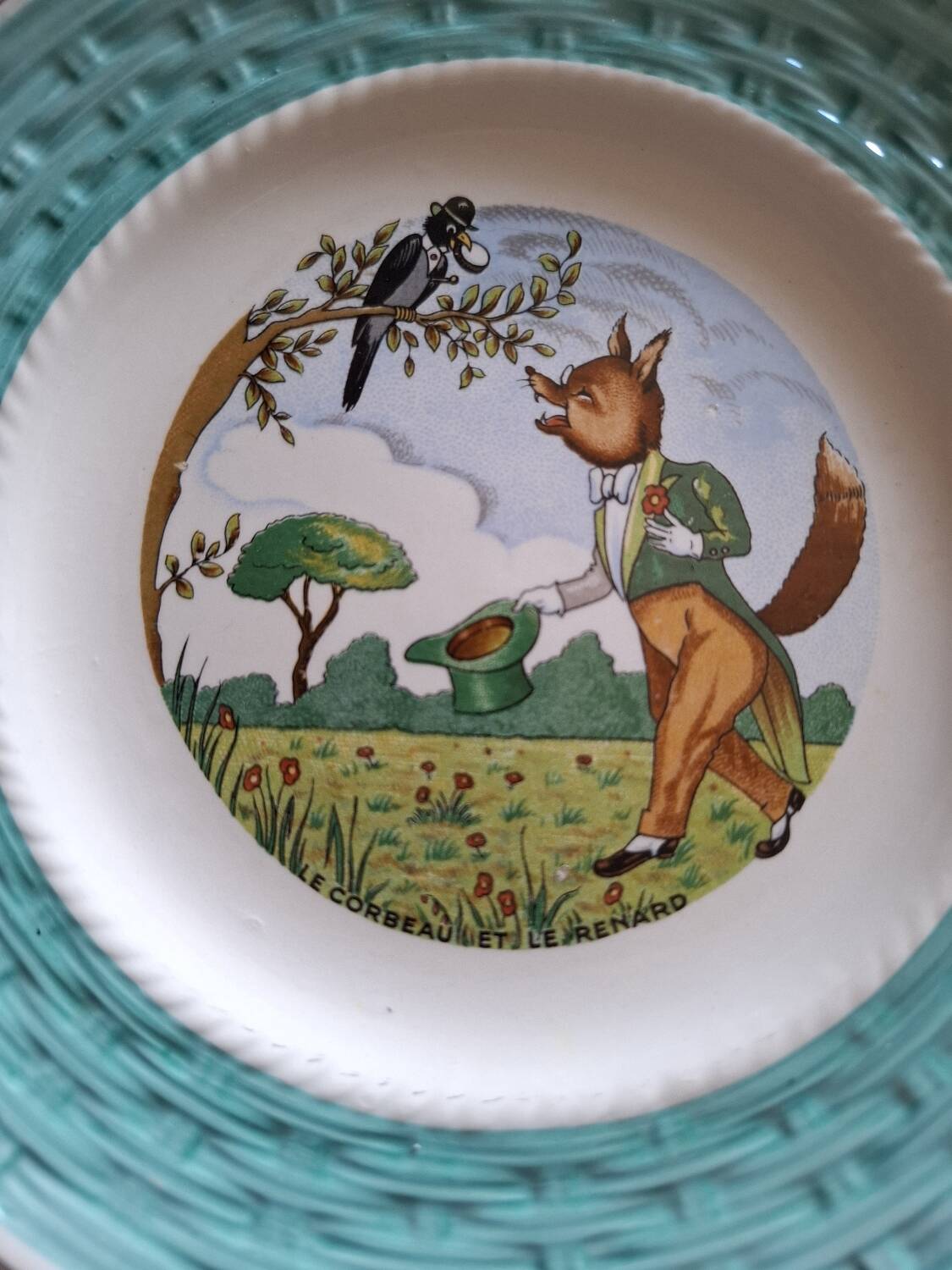 Vintage dessert service Les fables de la Fontaine
