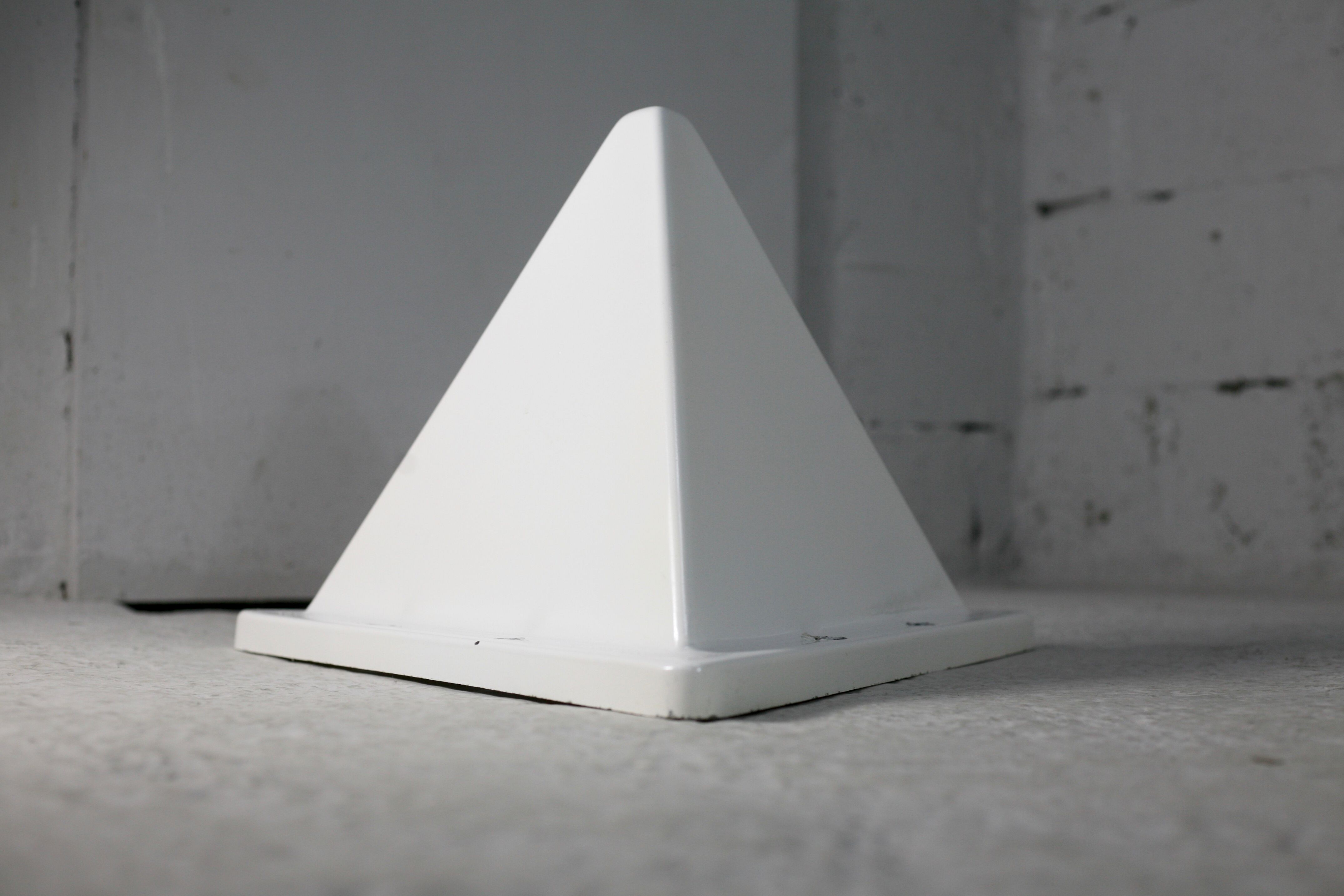 Fiberglass circa 1970. 6 tetrahedron-shaped elements. France.