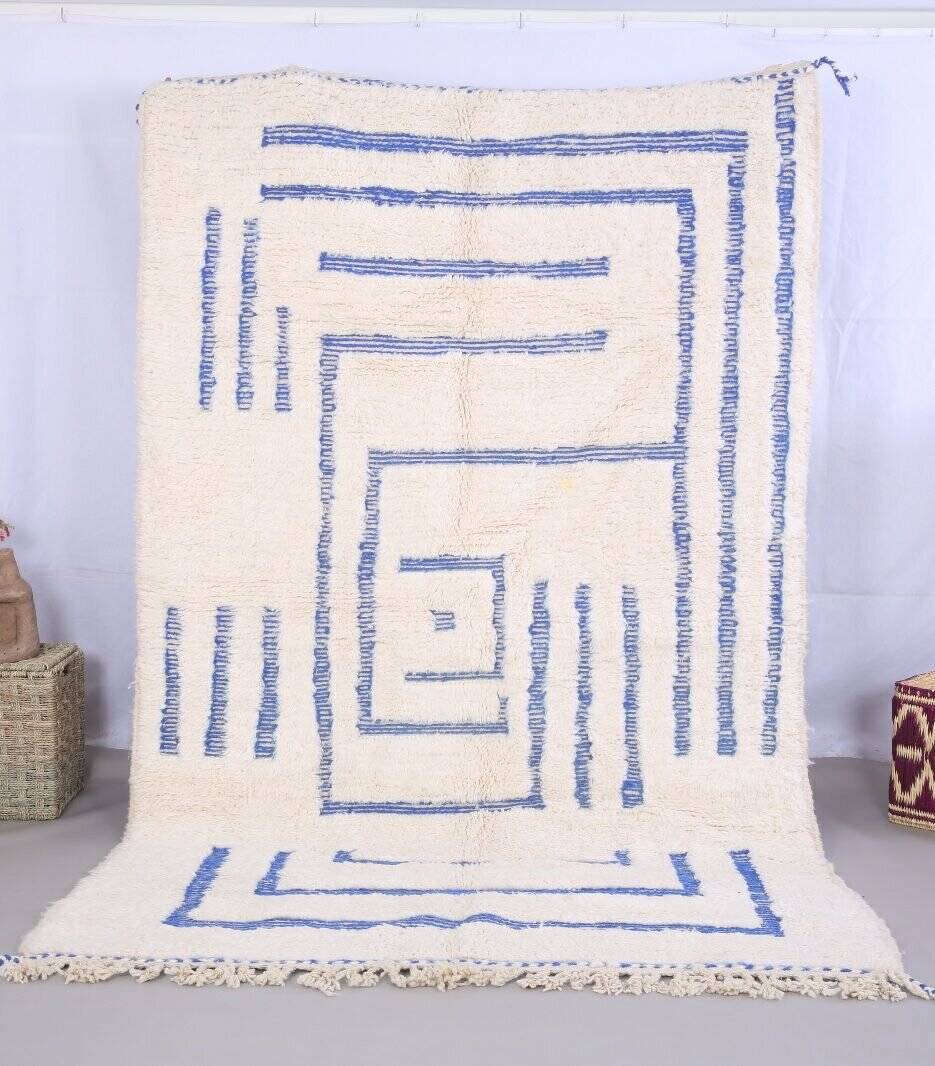 Handmade wool Berber rug 250x150 cm