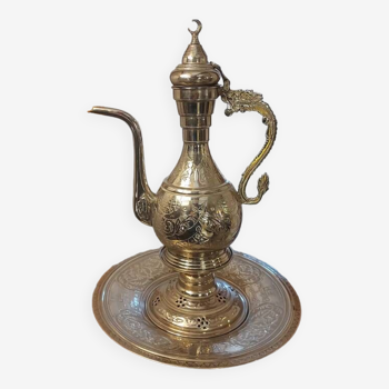 Turkish teapot in silver metal