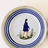 Plate signed HB Quimper from the 50s