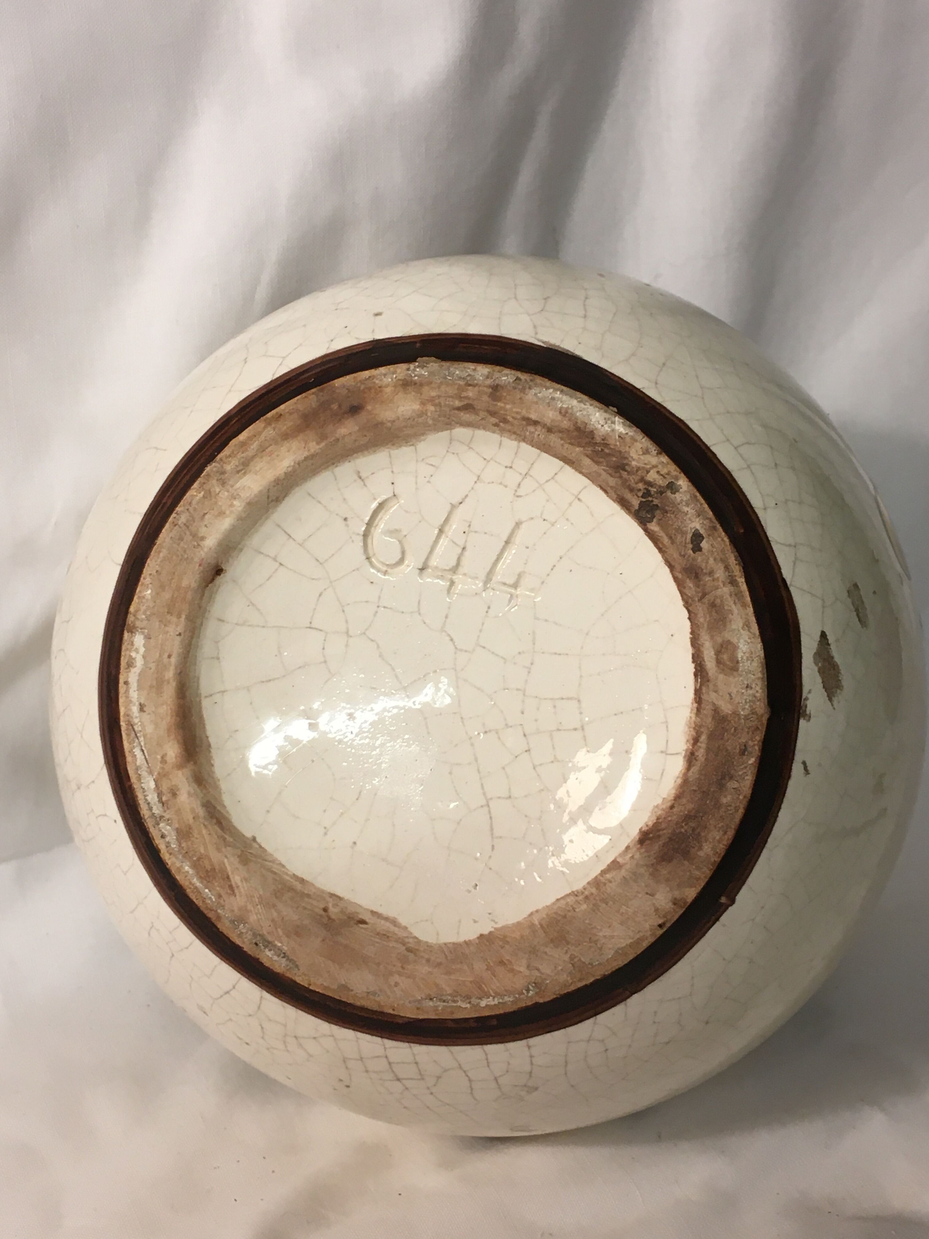Art deco ball vase in cracked earthenware