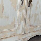 Parisian buffet with white beige patina