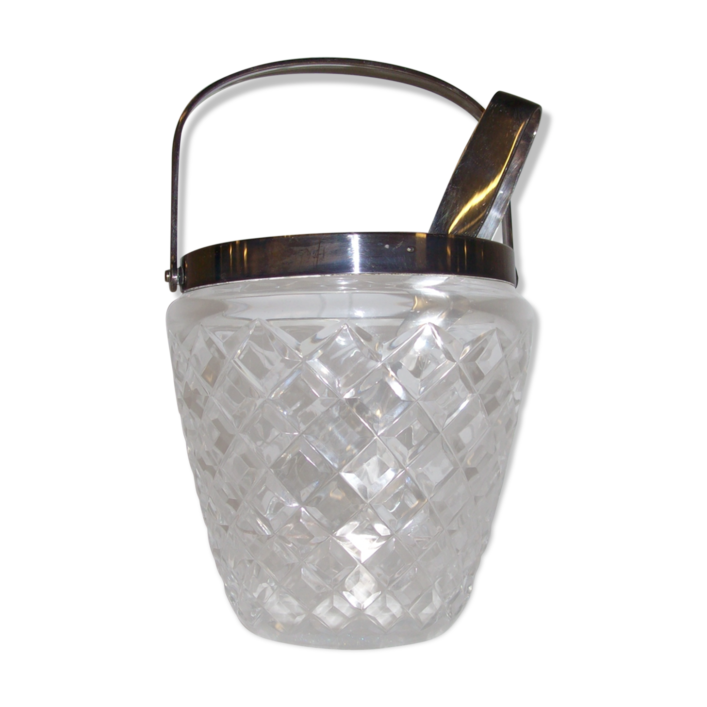 Ice bucket