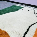 Hand-woven Beni Ouraine wool rug, size 150 x 250 cm