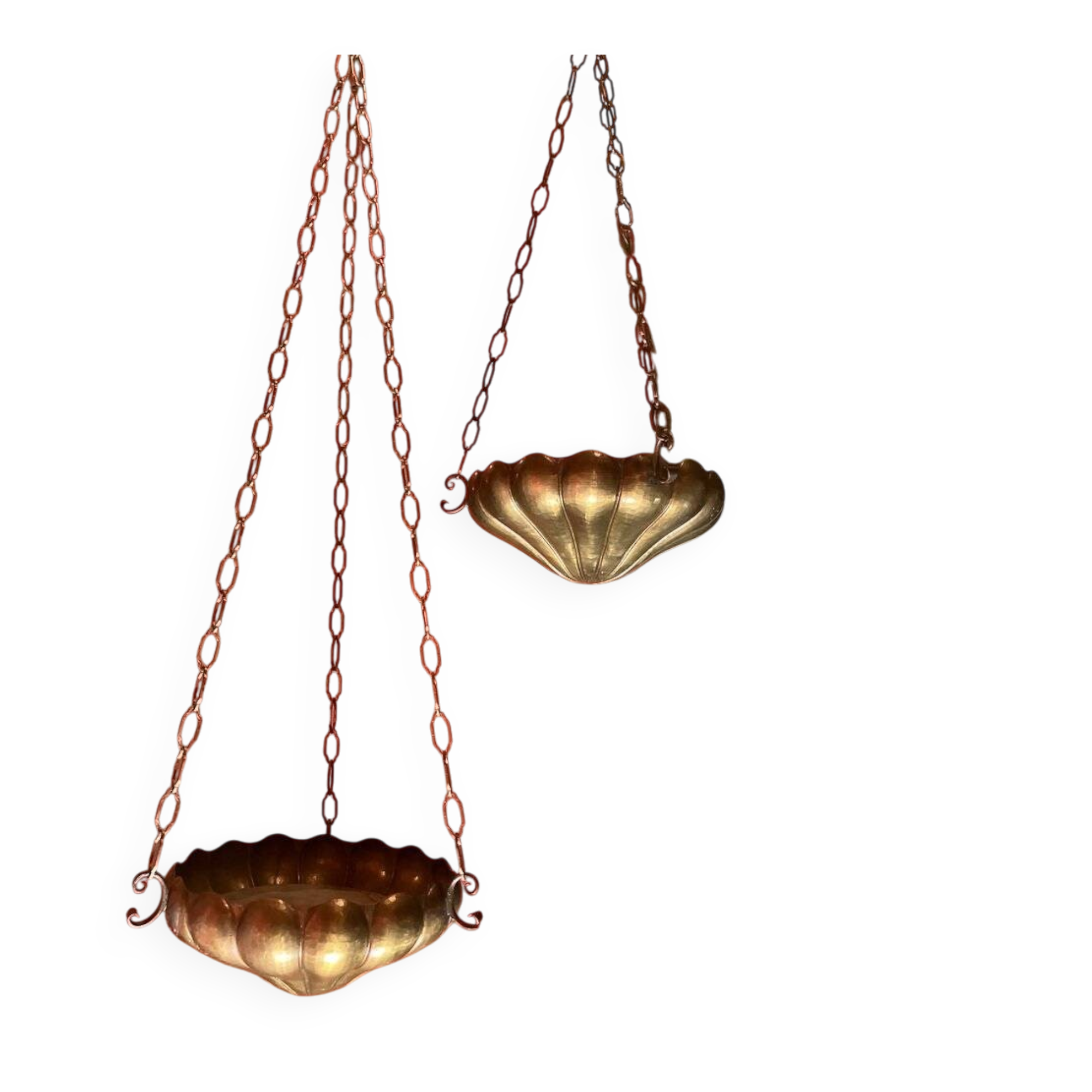 Italian Art Nouveau Hanging Bowl Pendant Lamps or Planters in Hand-Hammered Brass, 1890s, Set of 2