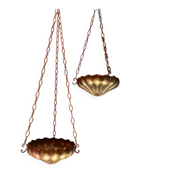 Italian Art Nouveau Hanging Bowl Pendant Lamps or Planters in Hand-Hammered Brass, 1890s, Set of 2