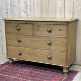 Victorian chest of drawers in nineteenth century fir