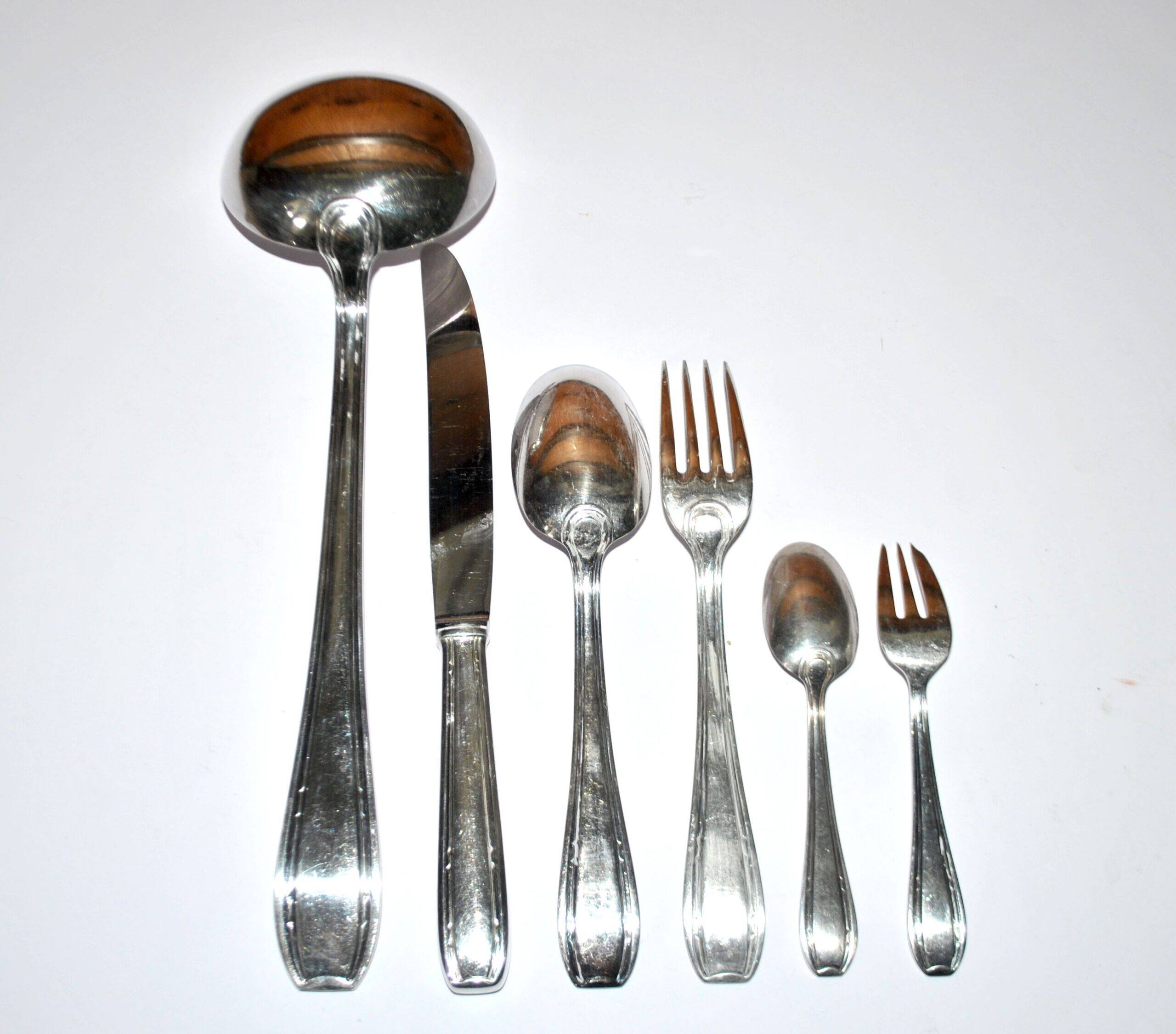 LCF Le Couvert Français cutlery set 60 place settings dessert table modernist design 1950