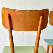 Chaises de salle à manger de Ton, années 1950.