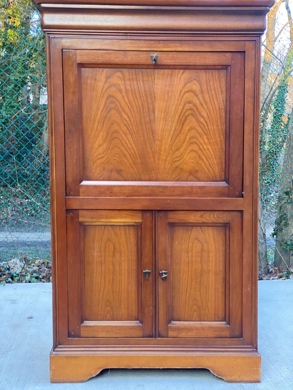 Louis Philippe secretary in solid wood with satin finish
