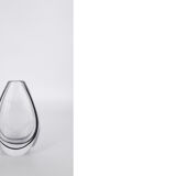 Scandinavian glass vase contour by Vicke Lindstrand for Kosta, 1950s