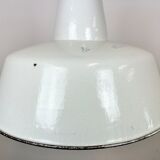 Suspension industrielle en émail blanc de Zaos, années 1960