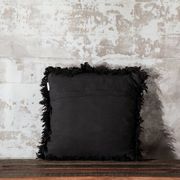 Coussin berbère noir en laine 40x40