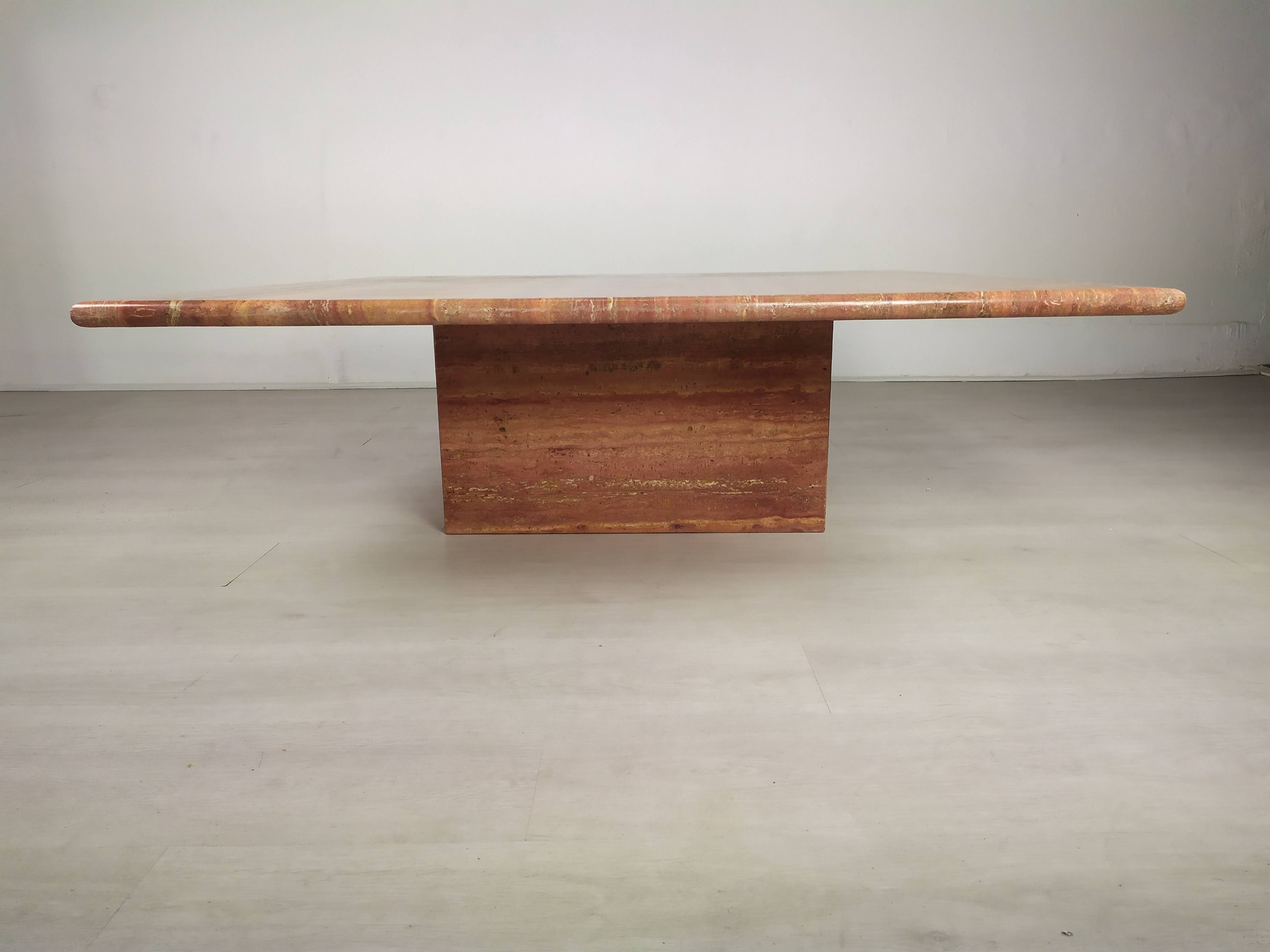 Travertine coffee table red design