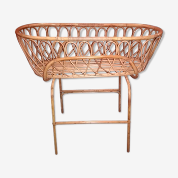 Rattan cradle