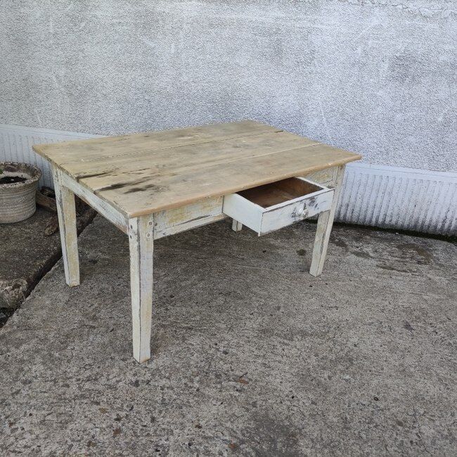 Coffee farm table
