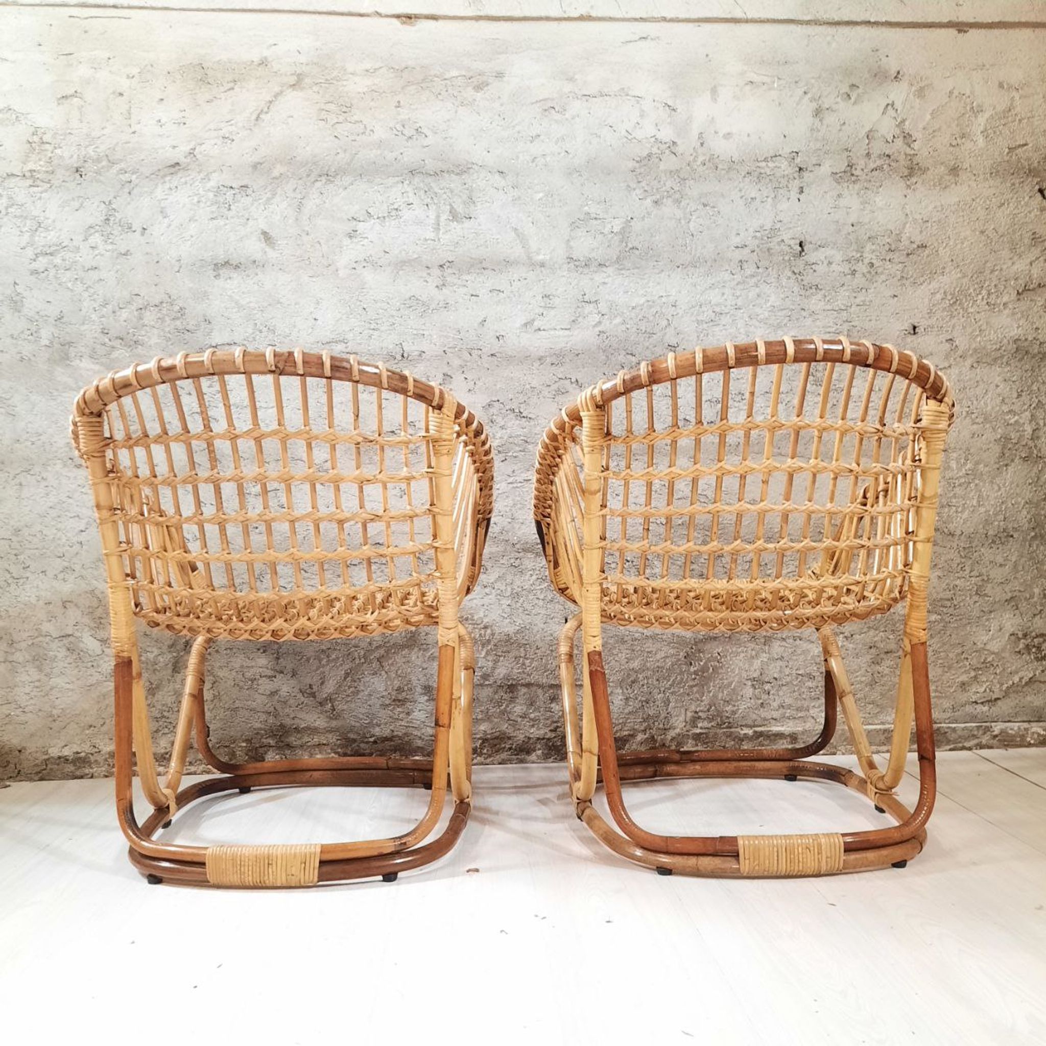 Living room - sofa, pair of armchairs - bamboo
