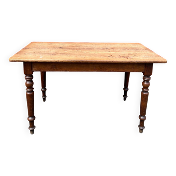 Oak table