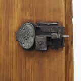 Armoire de mariée peinte à l'art populaire