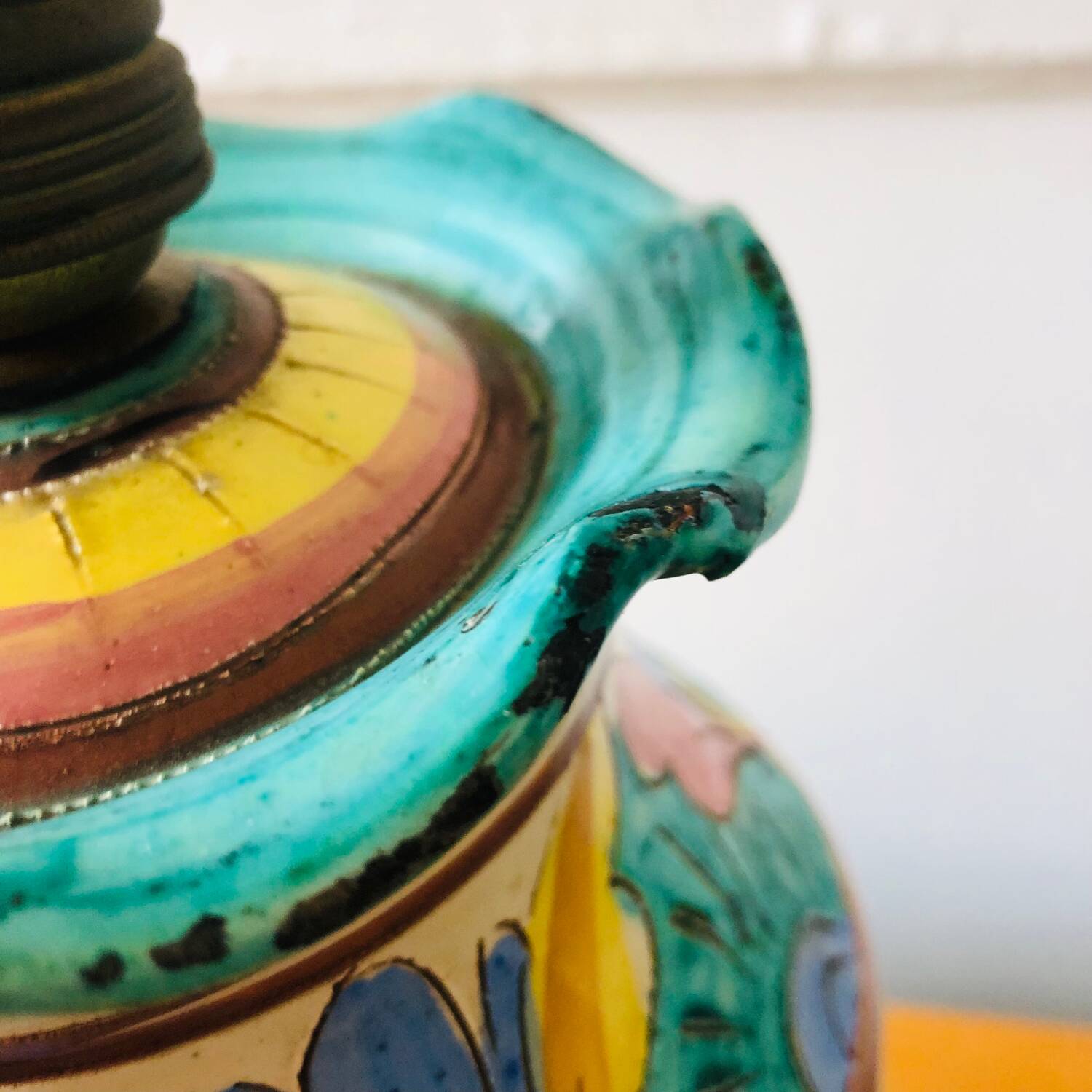 Majolica Italy ceramic lamp base