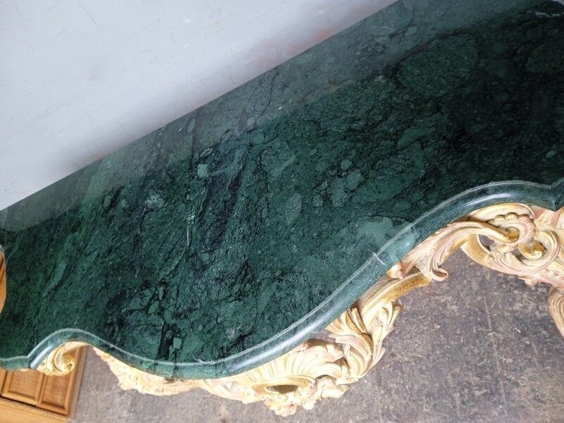 Console Louis XV bois sculpté doré